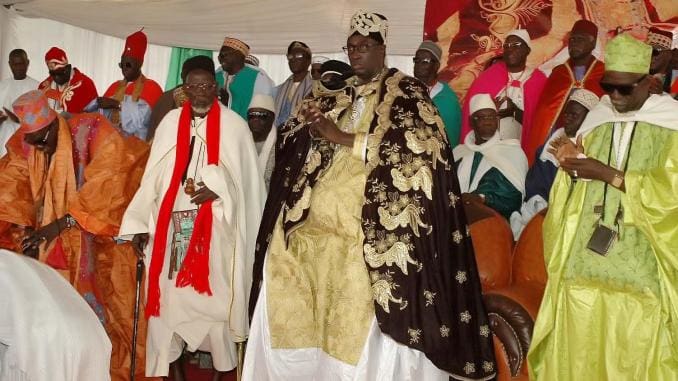 Pourquoi la terre est importante chez les Lebous